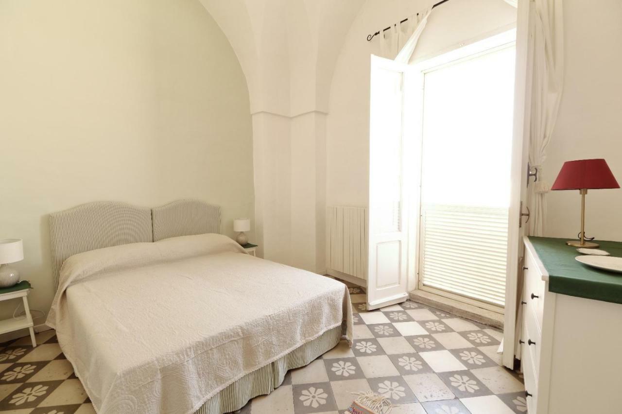 Slow Lecce - Old Town Apartment Sit Ngoại thất bức ảnh