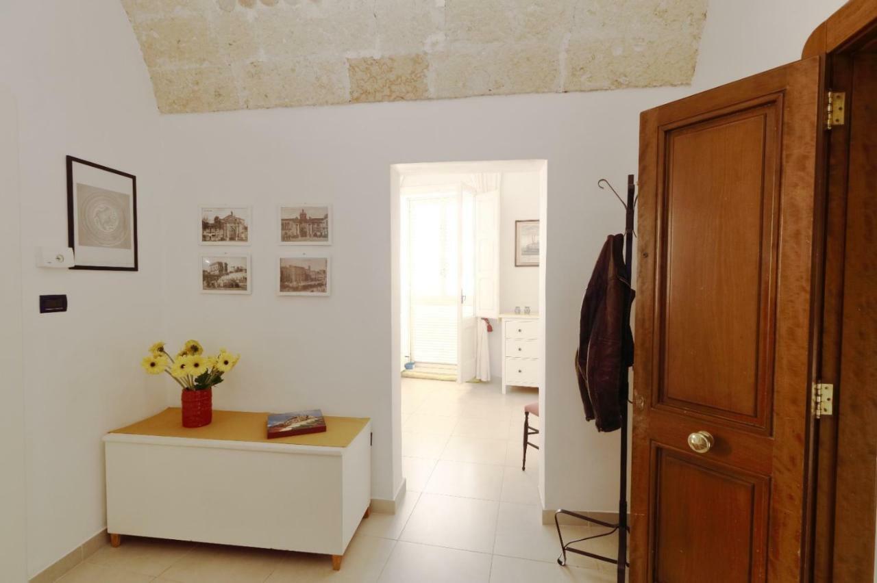 Slow Lecce - Old Town Apartment Sit Ngoại thất bức ảnh